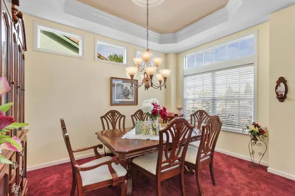 8450 Alameda Park DR, Elk Grove, CA 95624