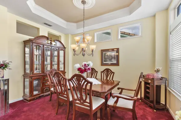8450 Alameda Park DR, Elk Grove, CA 95624