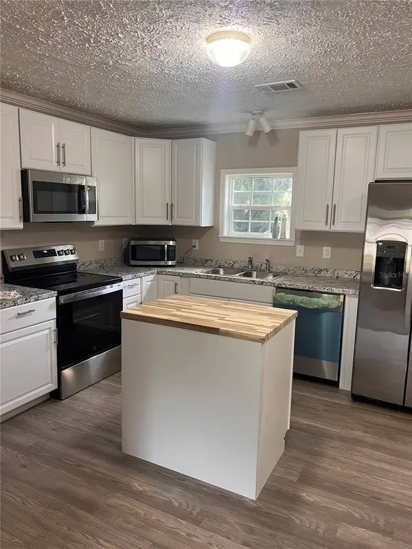 3794 PIONEER TRAILS BLVD E, Lakeland, FL 33810