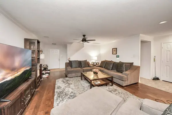 15323 Trinity Meadow DR, Houston, TX 77489