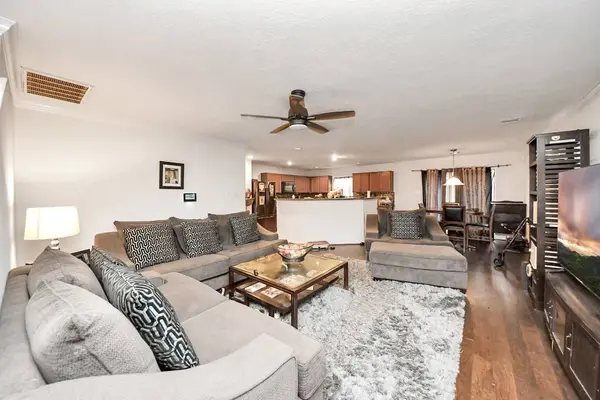 15323 Trinity Meadow DR, Houston, TX 77489