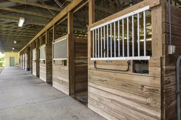 Sarasota, FL 34240,7860 Cow Camp Ln