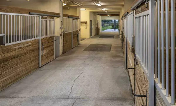 Sarasota, FL 34240,7860 Cow Camp Ln