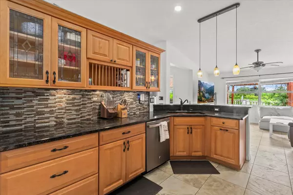 Bradenton, FL 34211-7403,6805 225th St E