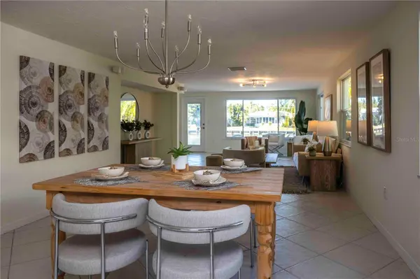 563 SPANISH DR S, Longboat Key, FL 34228