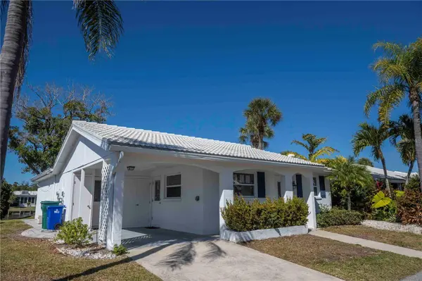 563 SPANISH DR S, Longboat Key, FL 34228