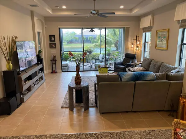 13119 PRIMA DR, Bradenton, FL 34211