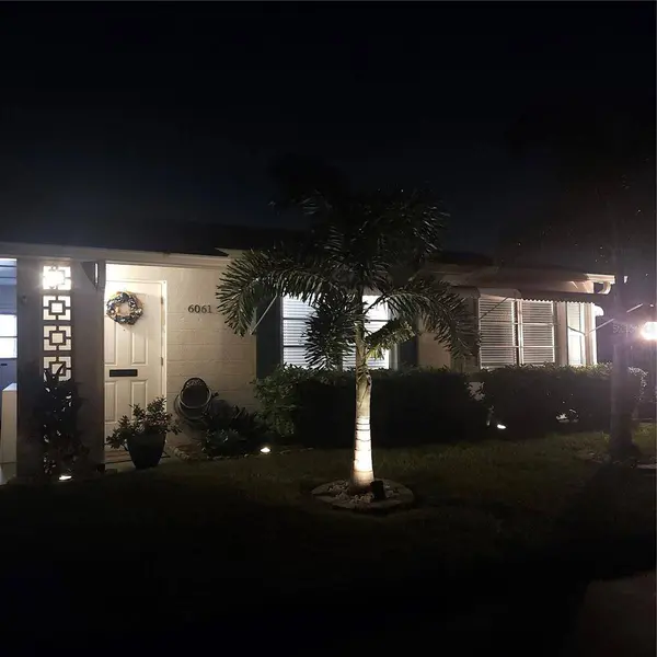 6061 CORAL WAY, Bradenton, FL 34207