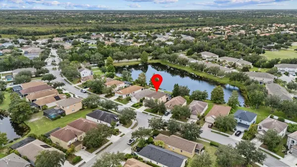 15302 SEAROBBIN DR, Lakewood Ranch, FL 34202