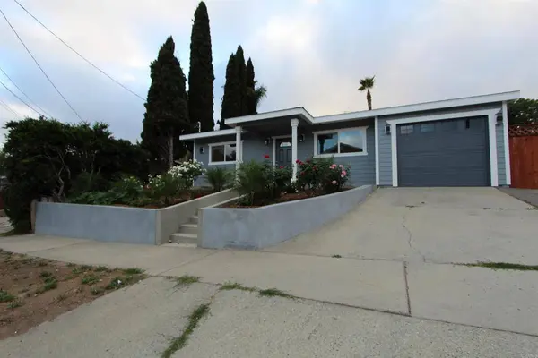 2839 Emerald DR, Oceanside, CA 92056