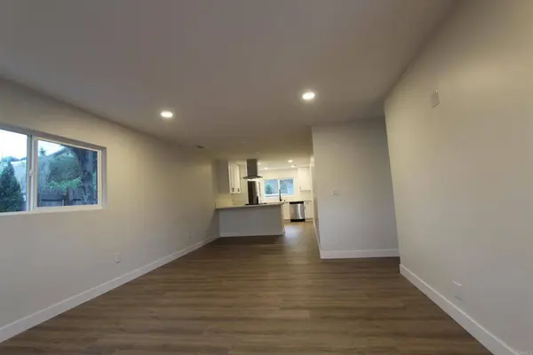 2839 Emerald DR, Oceanside, CA 92056