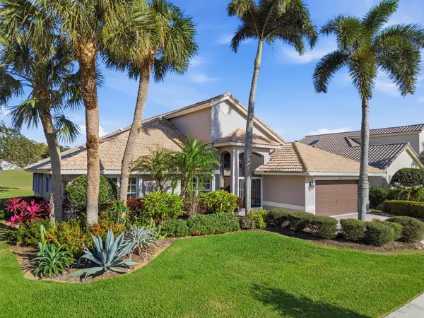 7170 Falls Rd E, Boynton Beach, FL 33437-6329