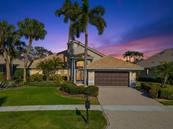 7170 Falls Rd E, Boynton Beach, FL 33437-6329