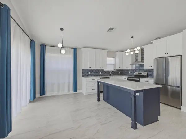 9512 HONEYBELL CIR, Boynton Beach, FL 33437