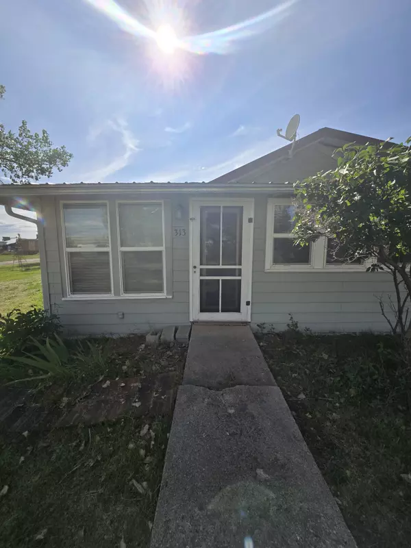 Winnett, MT 59087,313 S Teigen Ave