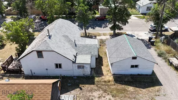 617 E Callender ST, Livingston, MT 59047