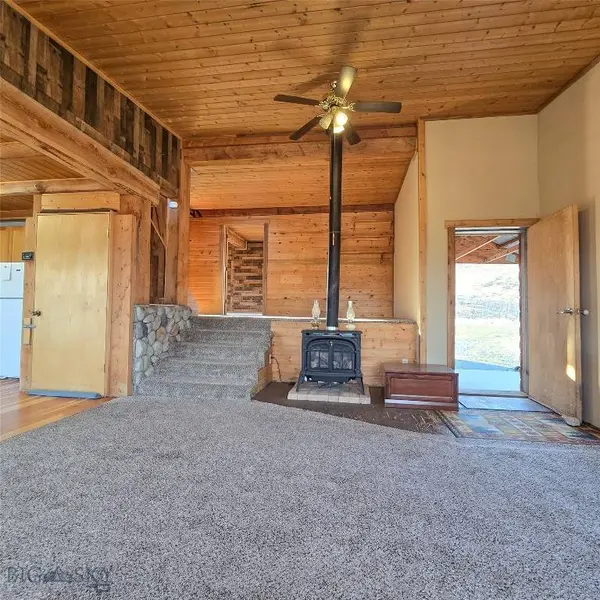 210 Friend Spring RD, Whitehall, MT 59759