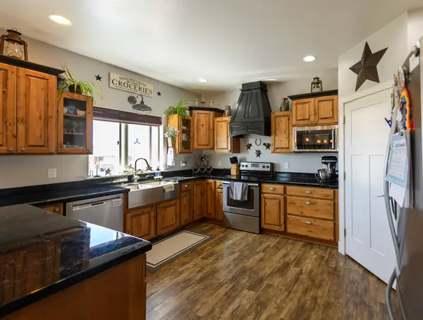 319 Morrison LN, Dillon, MT 59725