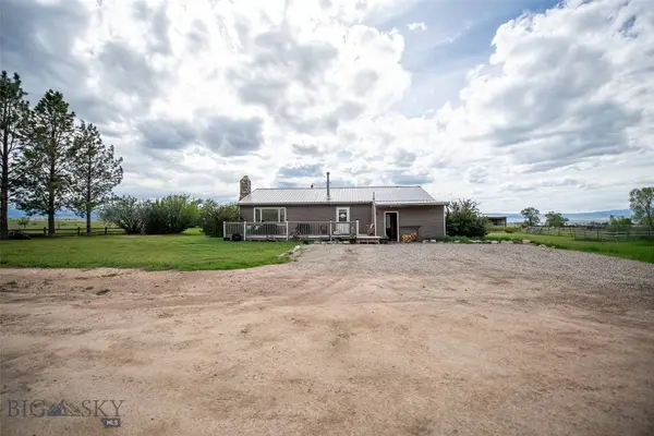 1 Carkeek LN, Cameron, MT 59720