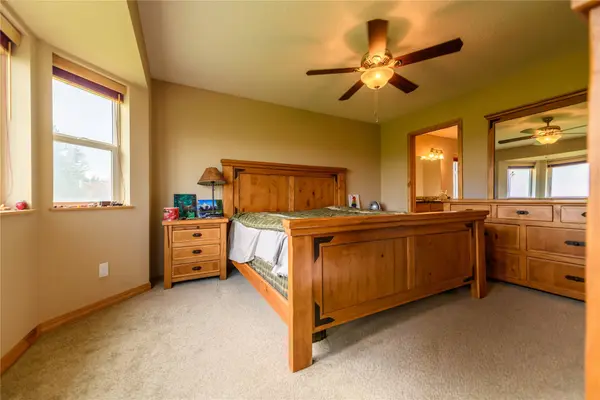 130 Christine LN, Dillon, MT 59725