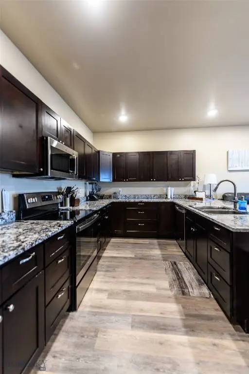 28 Bobcat TRL, Ennis, MT 59729