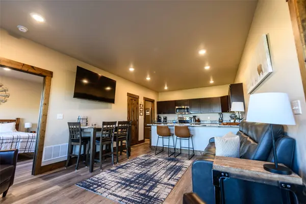 28 Bobcat TRL, Ennis, MT 59729