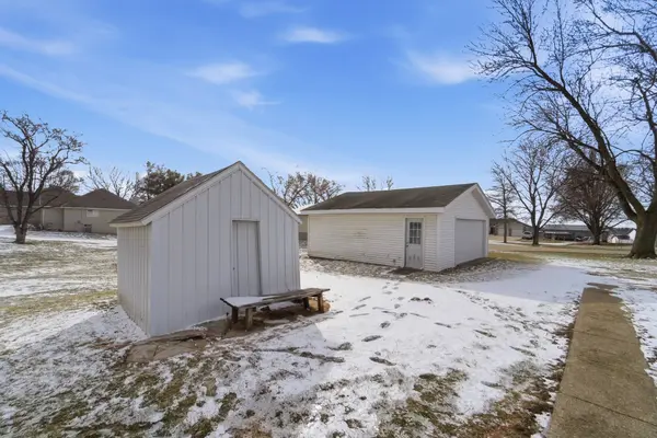 6525 NE Rising Sun Drive, Pleasant Hill, IA 50327