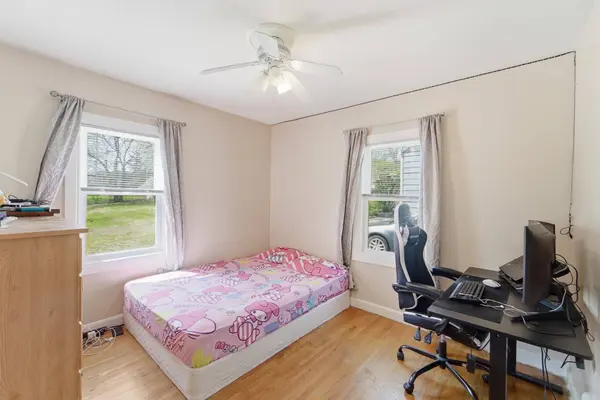 3914 E 8th Street, Des Moines, IA 50316