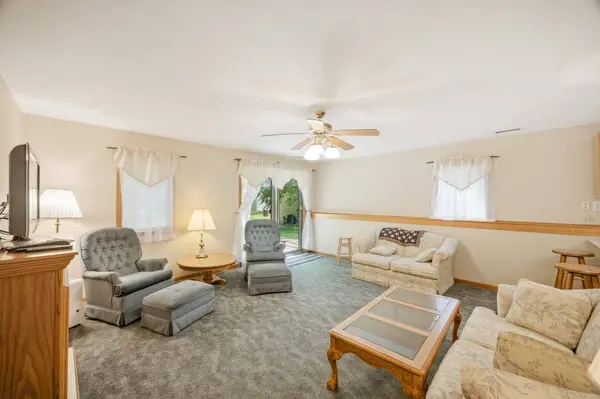 813 W Washington Avenue, Polk City, IA 50226