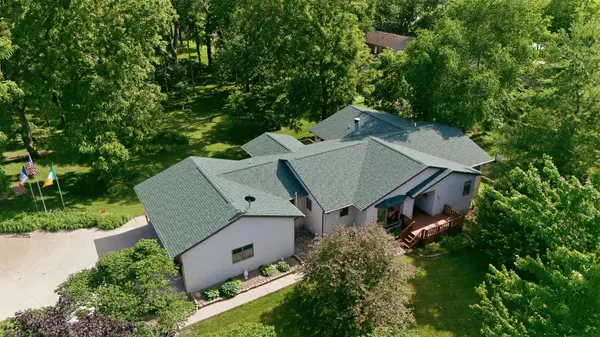 813 W Washington Avenue, Polk City, IA 50226