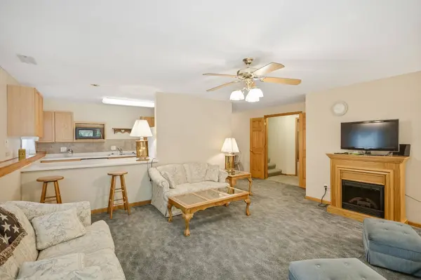 813 W Washington Avenue, Polk City, IA 50226