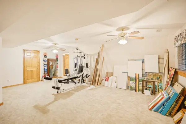 813 W Washington Avenue, Polk City, IA 50226