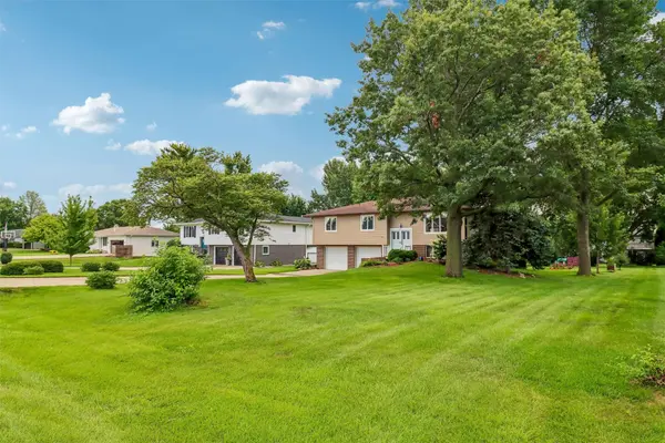 1065 NE 134th Avenue, Alleman, IA 50007