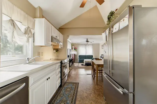 3910 E 8th Street, Des Moines, IA 50316