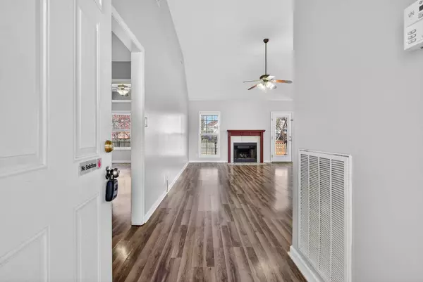 3714 Nadia Dr, Clarksville, TN 37040