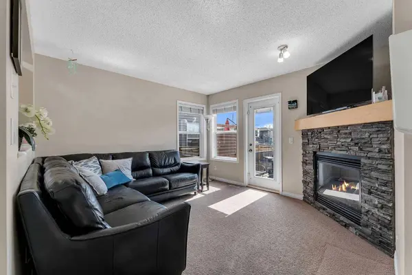 109 Luxstone WAY SW, Airdrie, AB T4B 0H3