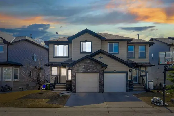 109 Luxstone WAY SW, Airdrie, AB T4B 0H3