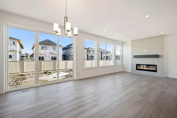 508 Baywater MNR SW, Airdrie, AB T4B 0A7