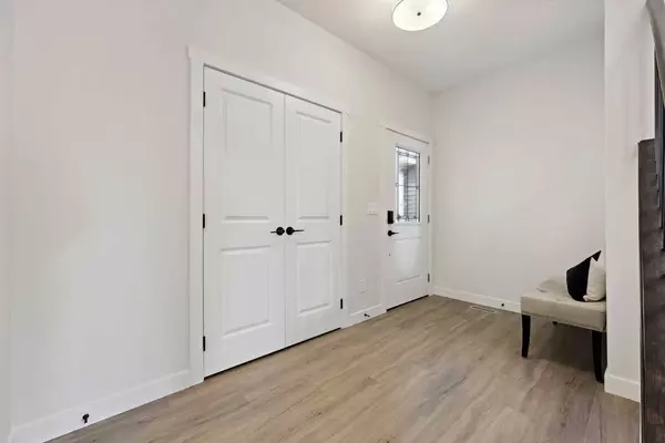 1382 Bayview CRES SW, Airdrie, AB T4B 5P1