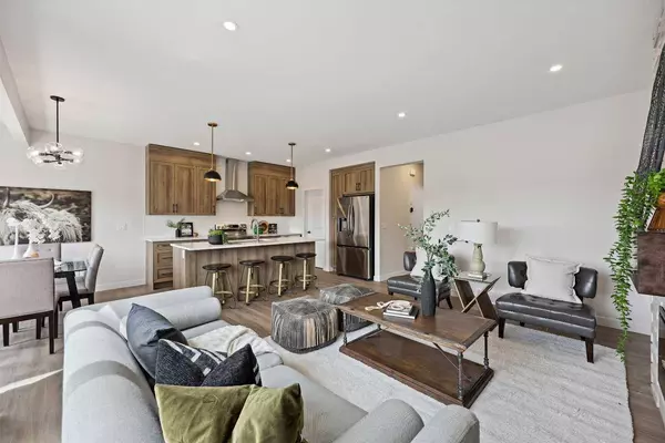 1382 Bayview CRES SW, Airdrie, AB T4B 5P1