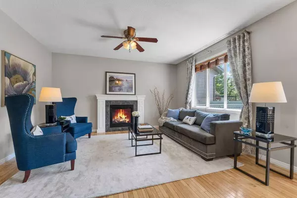 2139 Luxstone BLVD SW, Airdrie, AB T4B 0A5