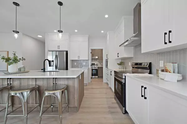 564 Baywater MNR SW, Airdrie, AB T4B 3V5