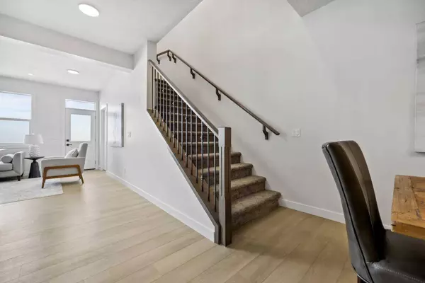 68 Lewiston VW NE, Calgary, AB T3P 2J1