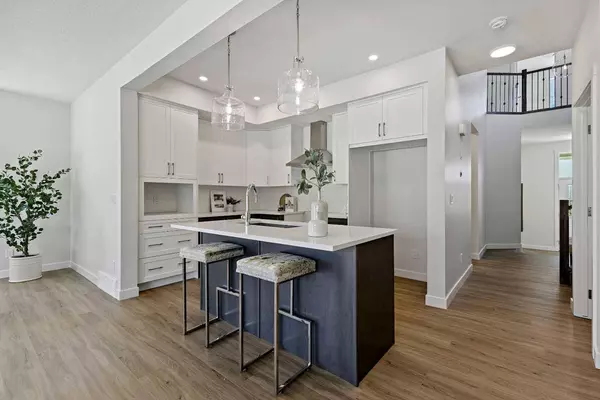 610 Bayview LN SW, Airdrie, AB T4B 5M4