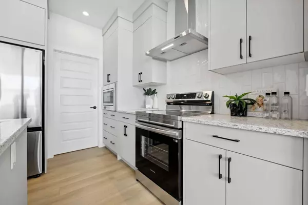 68 Lewiston VW NE, Calgary, AB T3P 2J1