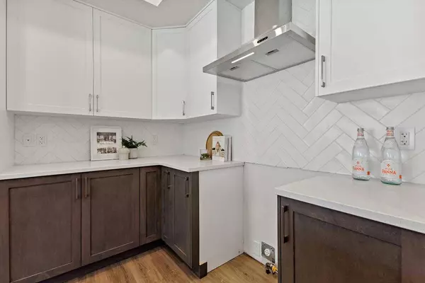 610 Bayview LN SW, Airdrie, AB T4B 5M4