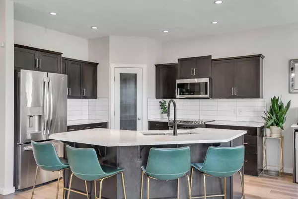 367 Sagewood PL SW, Airdrie, AB T4B 3N1