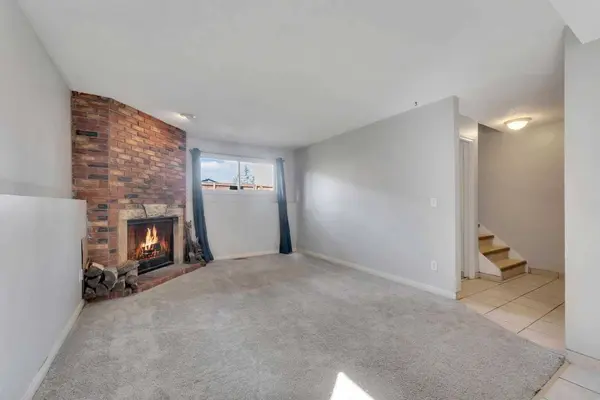 3314 Centre ST NE #2, Calgary, AB T2E 2X8