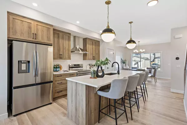 344 Fireside DR, Cochrane, AB T4C 3H8