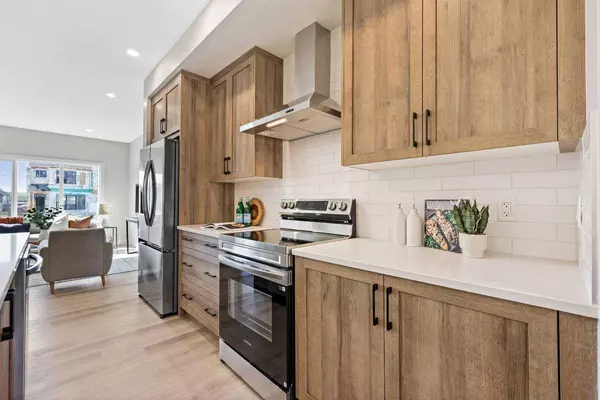 344 Fireside DR, Cochrane, AB T4C 3H8